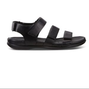 ECCO Flash Flat black leather sandal EUC 40